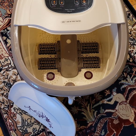 Hydrotherapy Heated Foot Bath - Picture 4 of 5